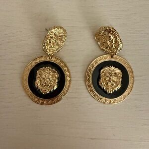 LION EARRINGS